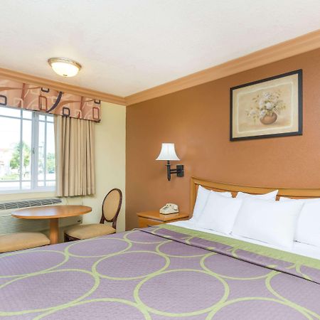 Super 8 By Wyndham Azusa Luaran gambar