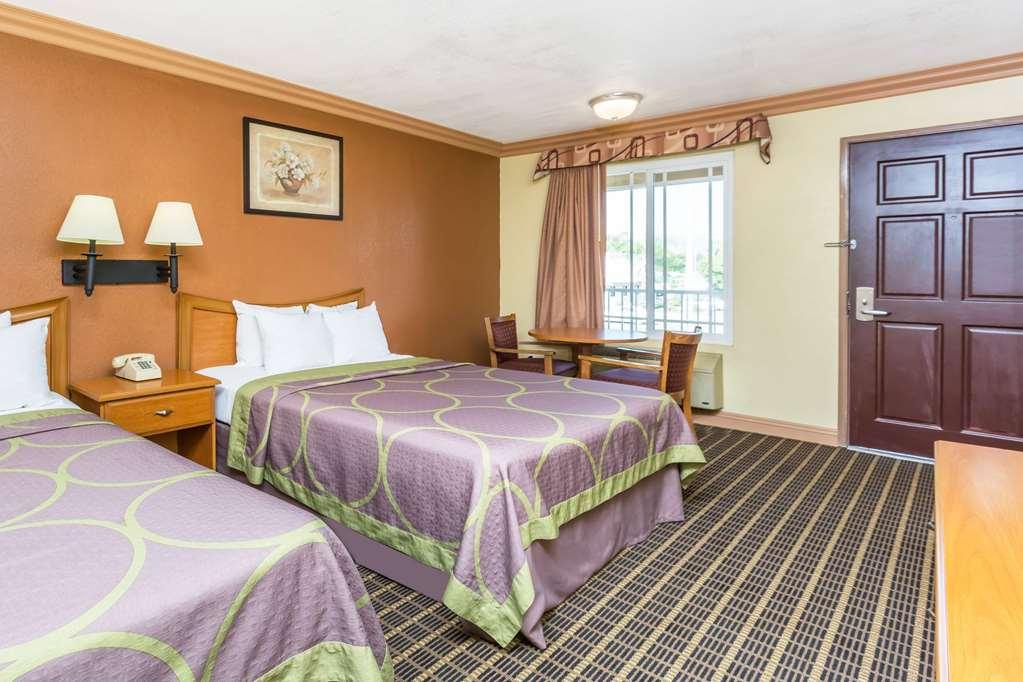 Super 8 By Wyndham Azusa Bilik gambar